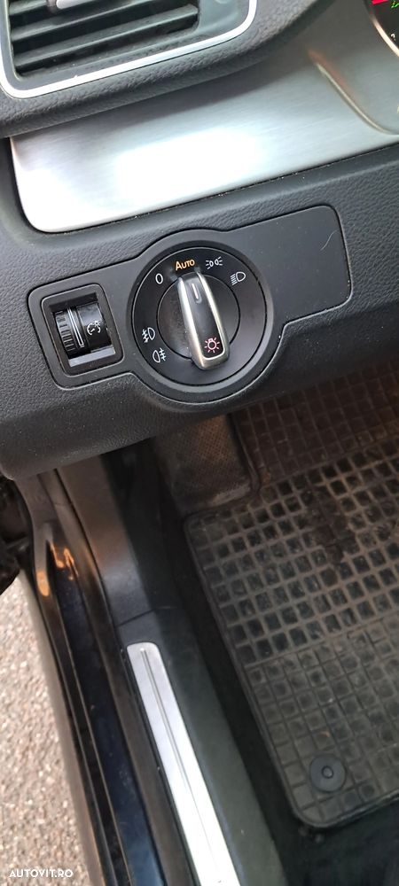 Volkswagen Passat 2.0 TDI Blue TDI DSG Comfortline - 8