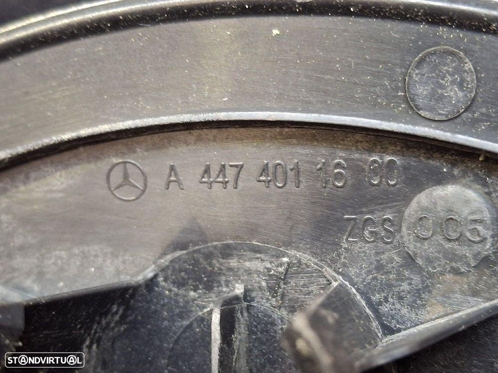 Tampão Roda 1 Mercedes-Benz Vito Caixa (W447) - 3