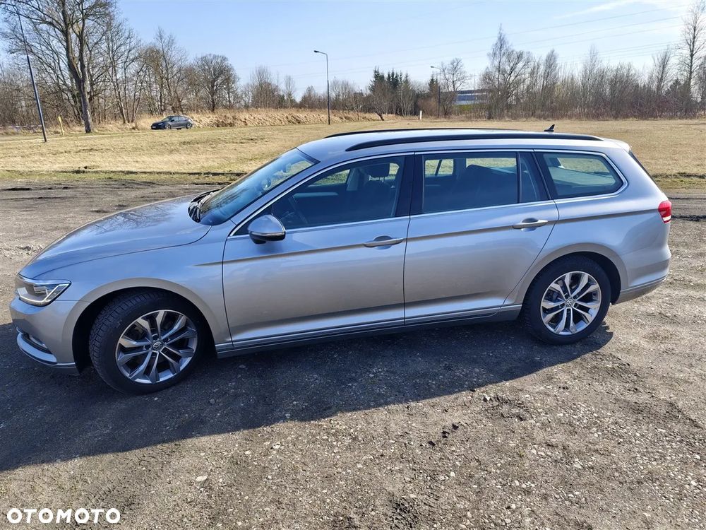 Volkswagen Passat - 5