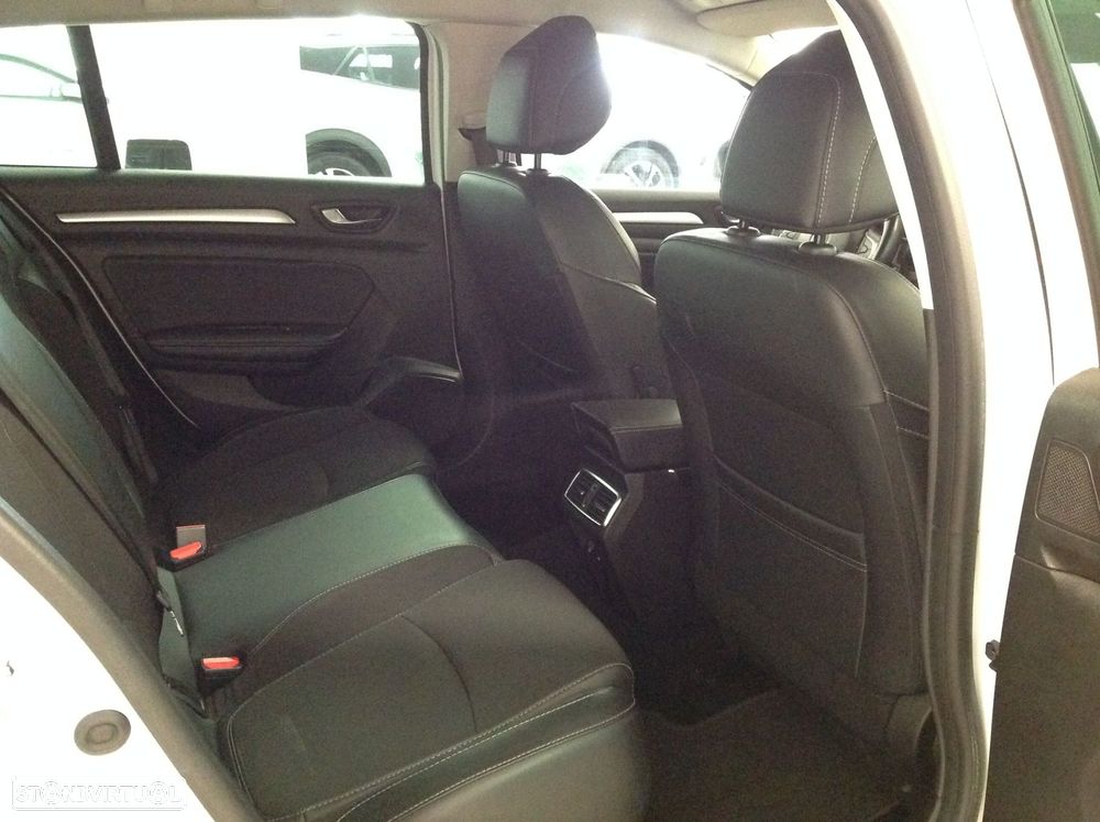 Renault Mégane Sport Tourer 1.5 Blue dCi Limited C/PM+Pneu - 29