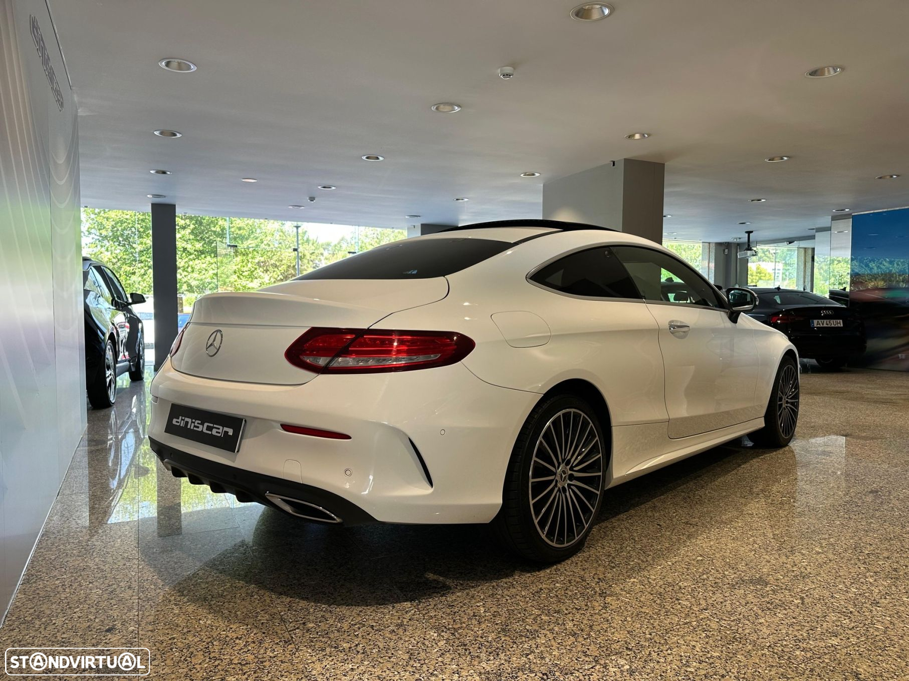 Mercedes-Benz C 220 - 31