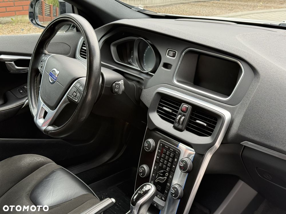 Volvo V40 - 15