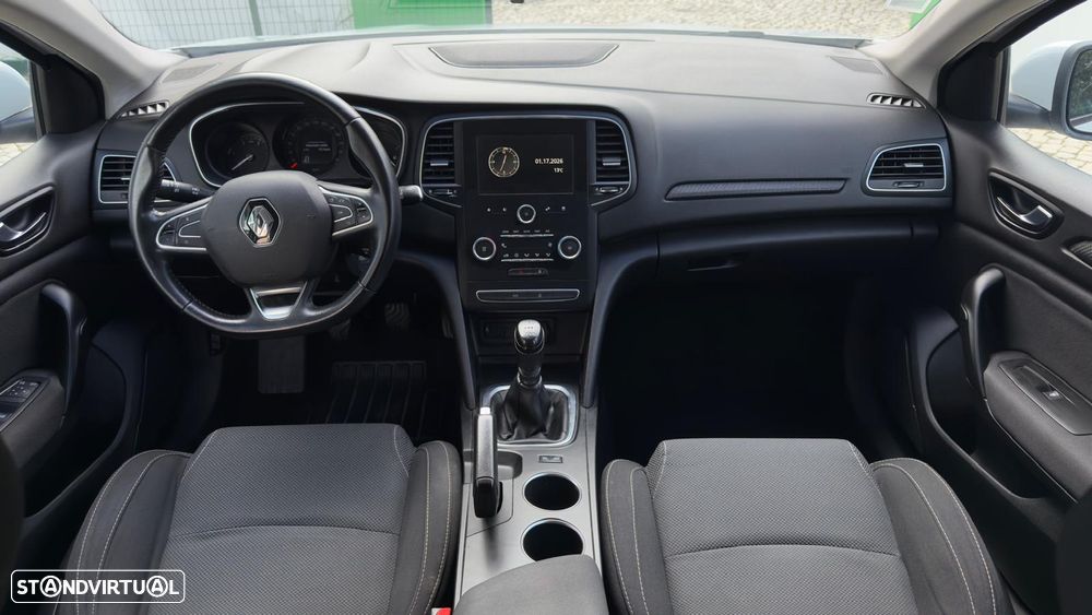 Renault Mégane 1.5 dCi Dynamique S - 6