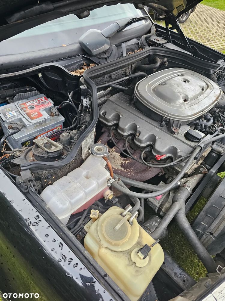 Mercedes-Benz W124 (1984-1993) - 24