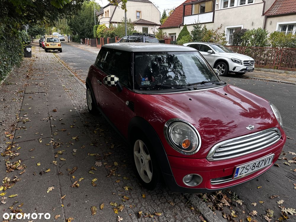 MINI Cooper Standard - 2