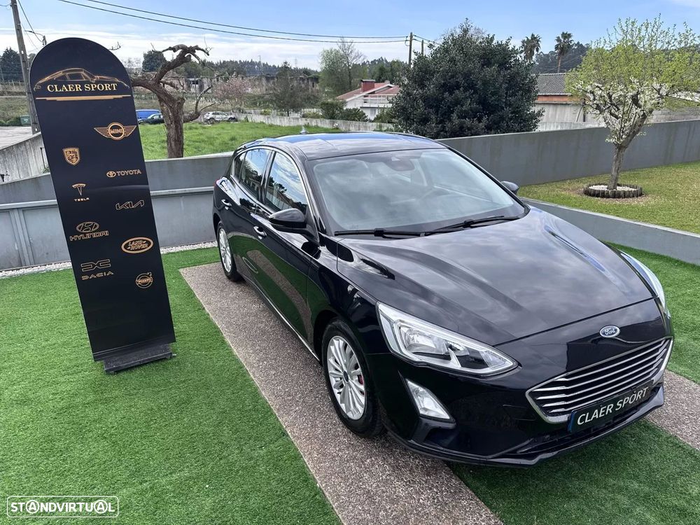 Ford Focus 1.0 EcoBoost S&S TITANIUM - 4