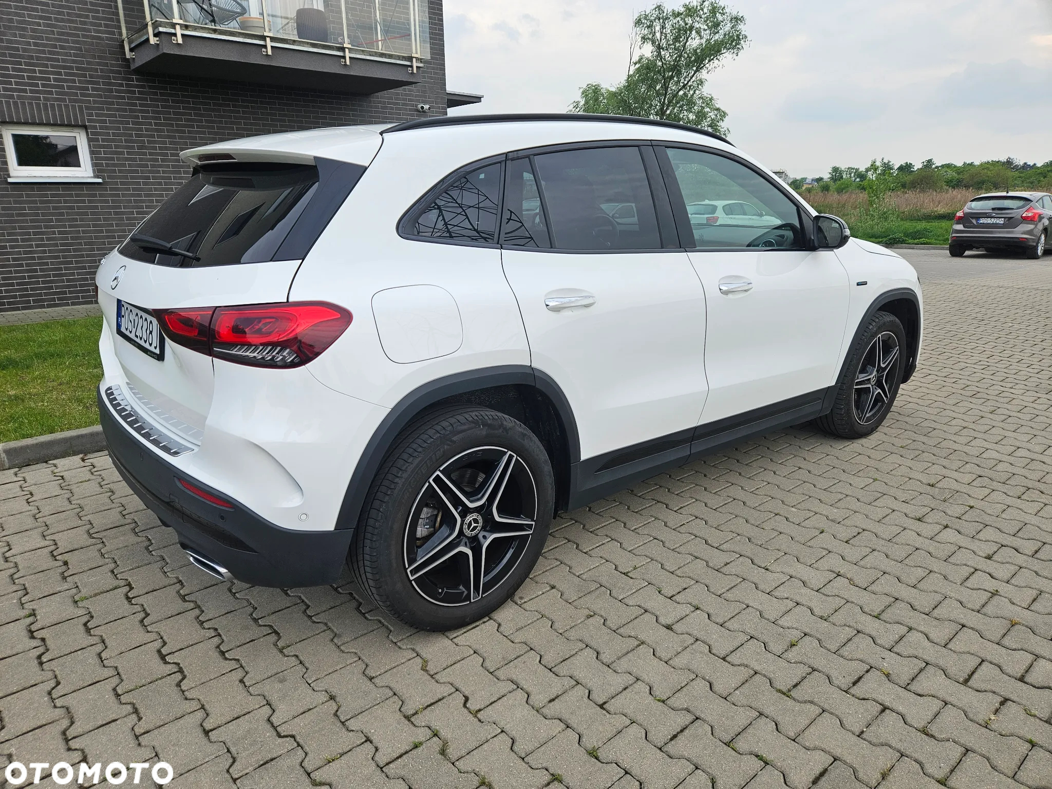 Mercedes-Benz GLA 250 e 8G-DCT AMG Line - 6