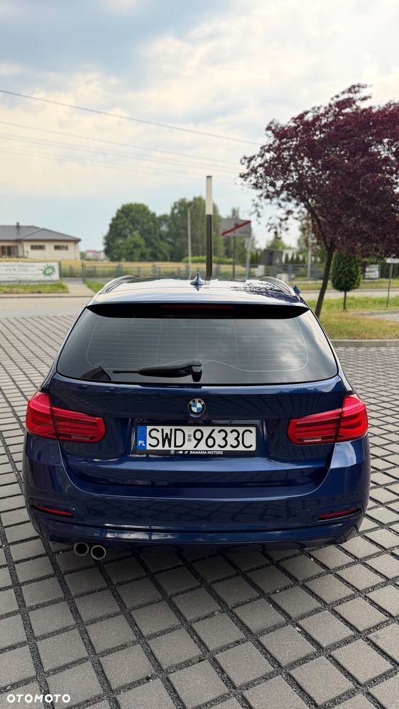 BMW Seria 3 320d Edition Luxury Line Purity - 9