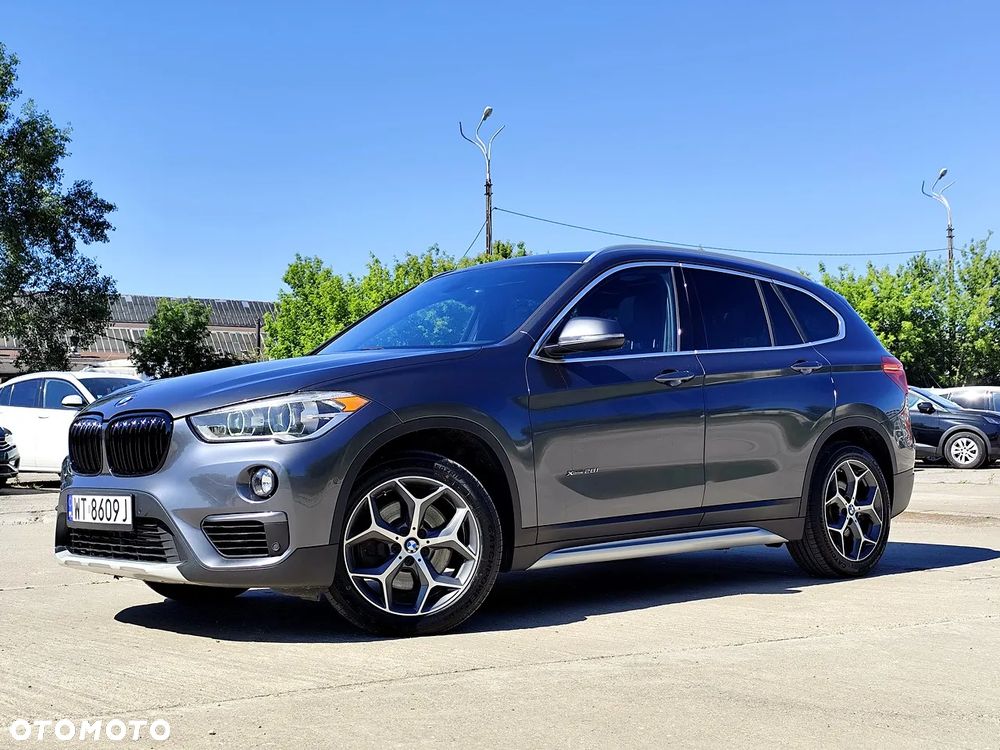 BMW X1 xDrive28i Sport Line - 2