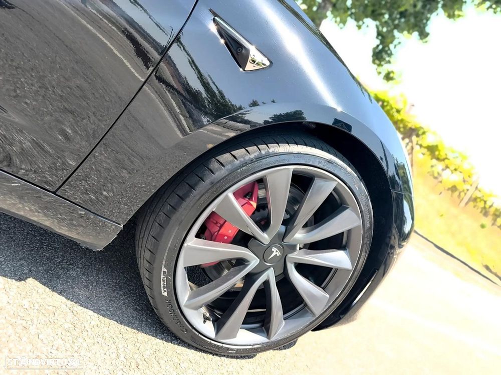 Tesla Model 3 Long Range AWD Dual Motor Performance - 19