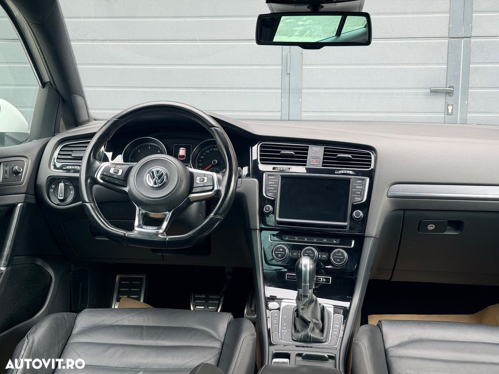 Volkswagen Golf 2.0 TDI DSG Sound - 15