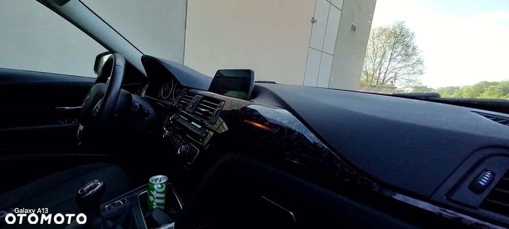 BMW Seria 3 316d EU6 - 15