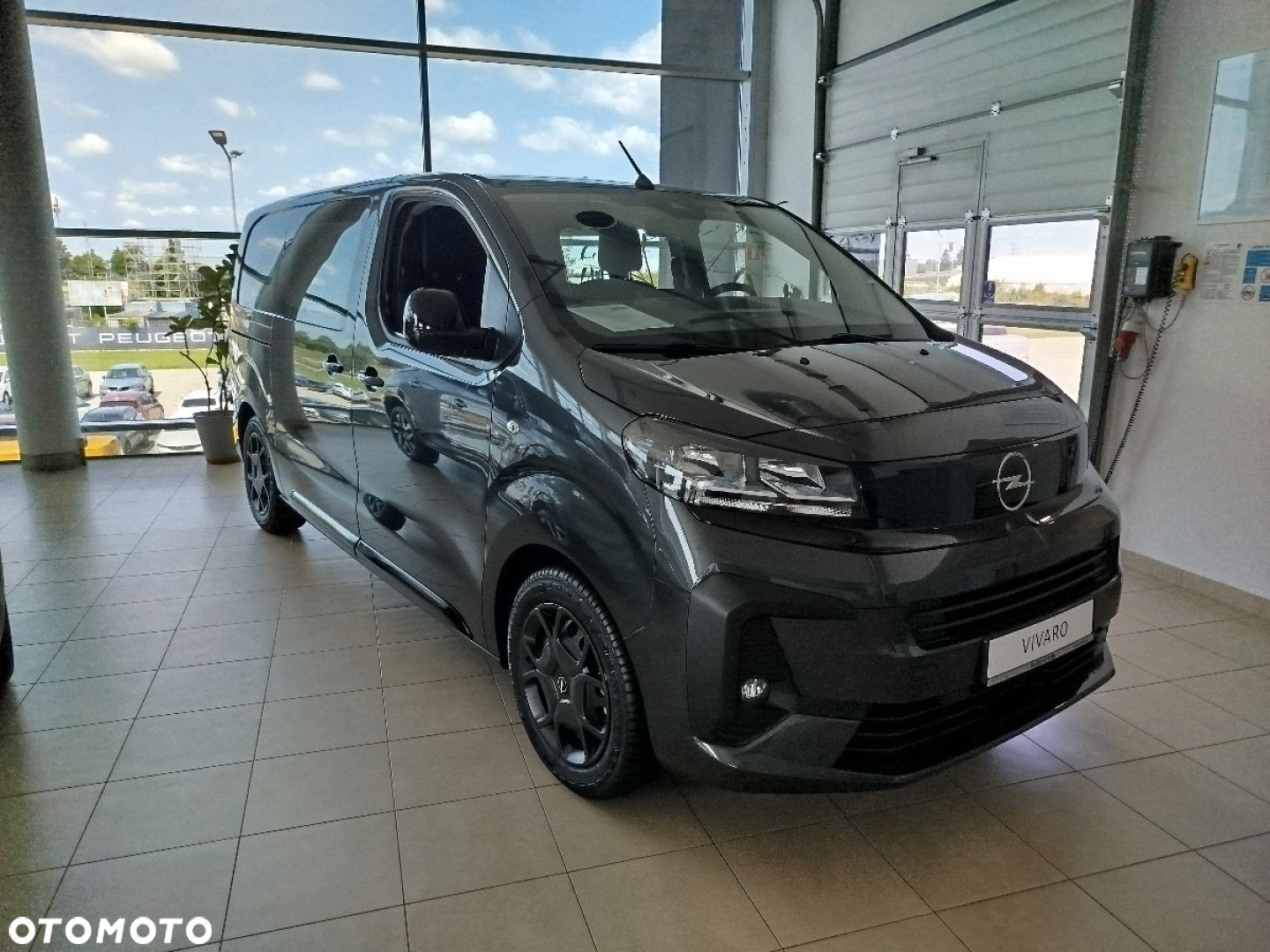 Opel Vivaro Furgon Brygadowy Flex Long - 4