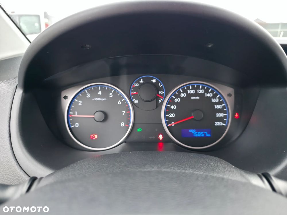 Hyundai i20 - 19