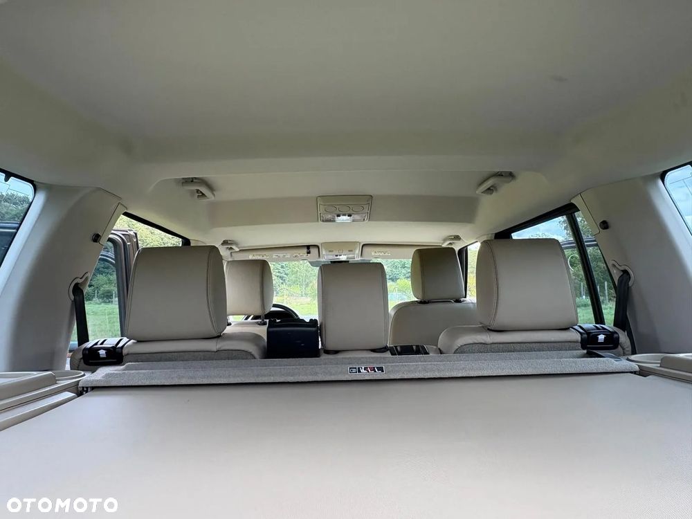Land Rover Discovery IV 2.7D V6 HSE - 19