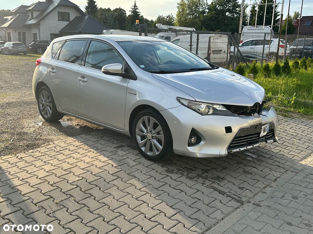 Toyota Auris - 1
