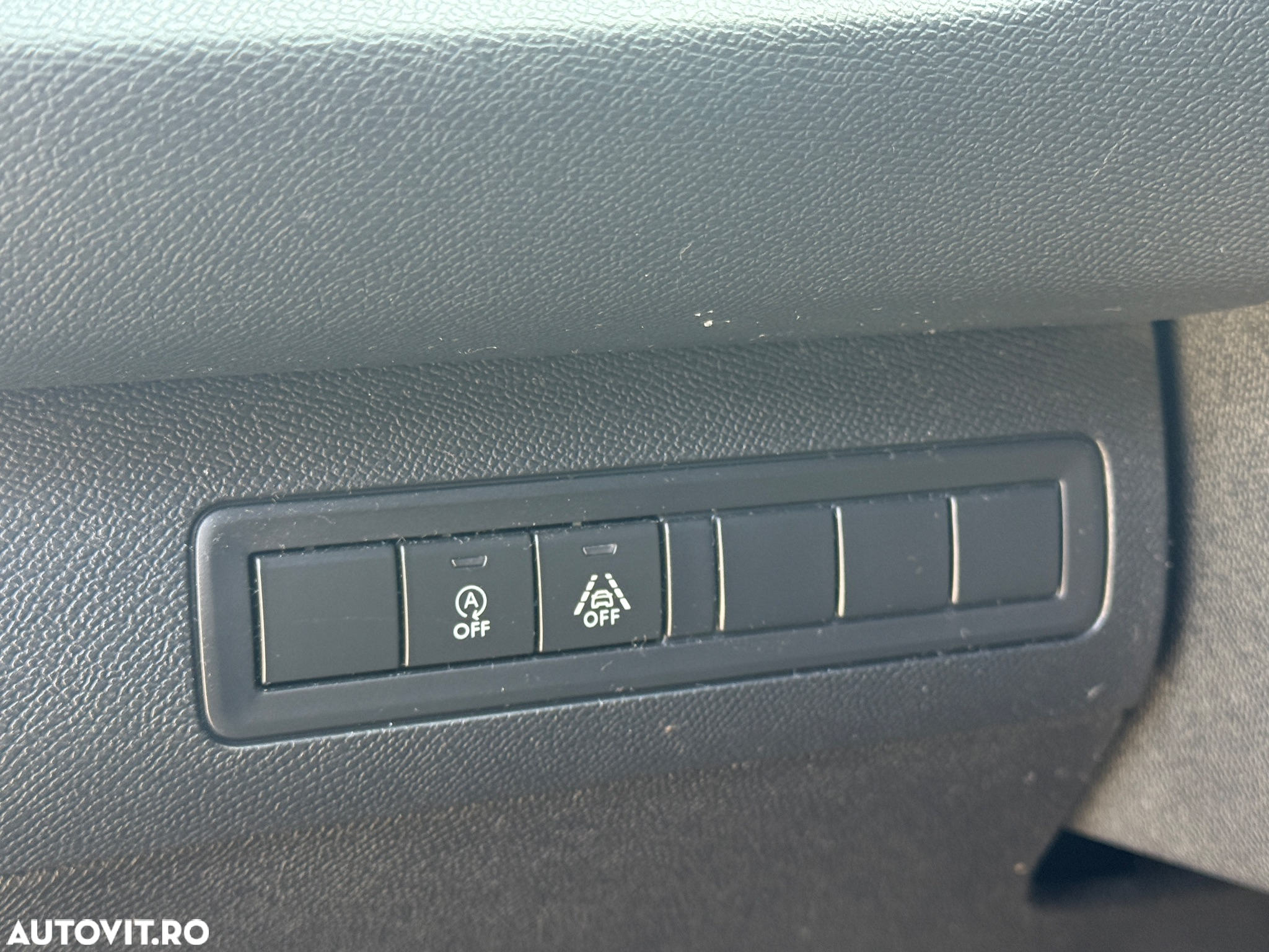 Peugeot 308 PureTech 130 EAT6 Stop & Start GT-Line Edition - 16