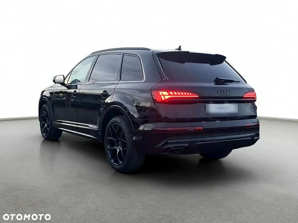 Audi Q7 - 7