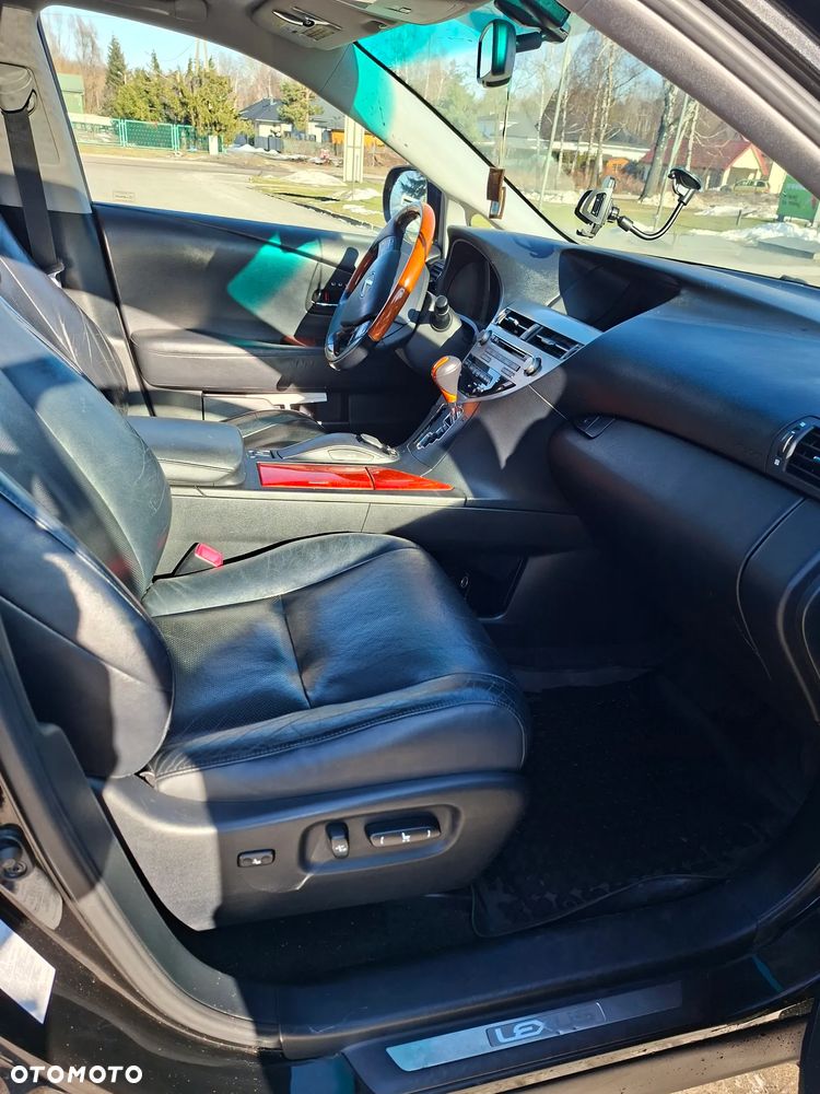 Lexus RX 450h (hybrid) - 13