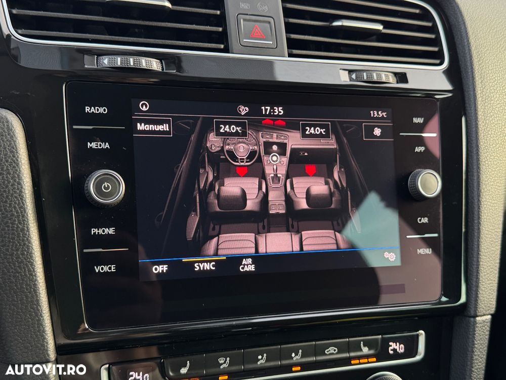 Volkswagen Golf 1.6 TDI DSG Sound - 29