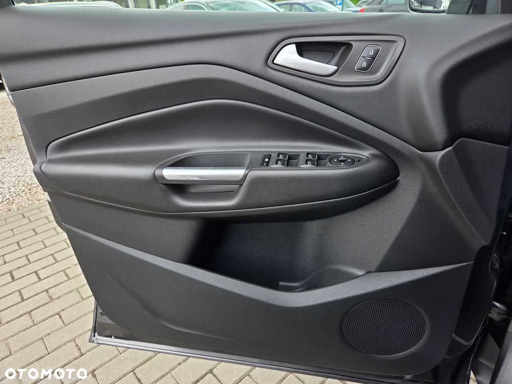 Ford Kuga 1.5 EcoBoost FWD Edition ASS MMT6 - 35