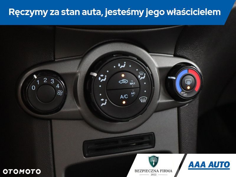 Ford Fiesta - 17