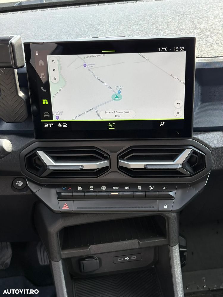 Dacia Duster HEV 140 Journey - 18