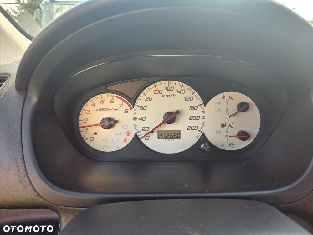 Honda Civic 1.6i ES - 13