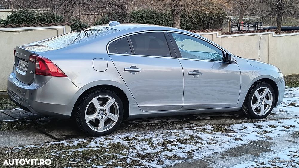 Volvo S60 D4 Start-Stop Momentum - 11
