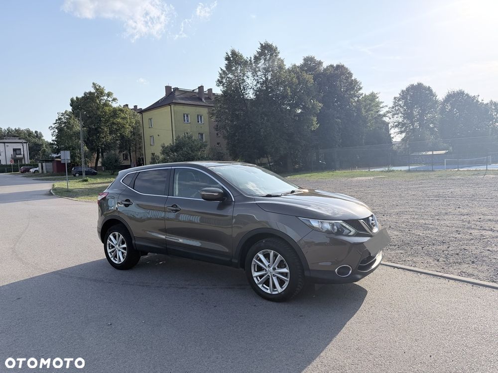 Nissan Qashqai 1.2 DIG-T Tekna EU6 - 7