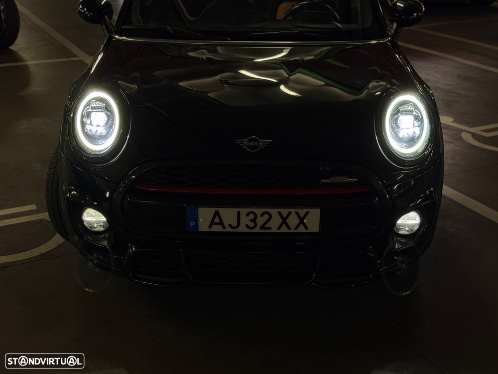 MINI 3 Portas - 41