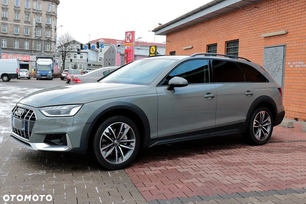 Audi A4 Allroad 2.0 TDI Quattro S tronic - 8