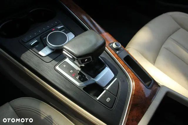 Audi A4 Limousine 2.0 TFSI quattro S tronic sport - 16