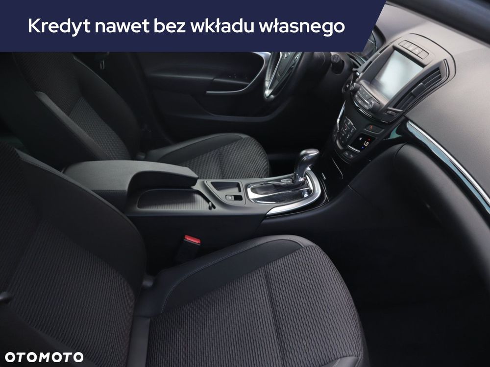 Opel Insignia - 11