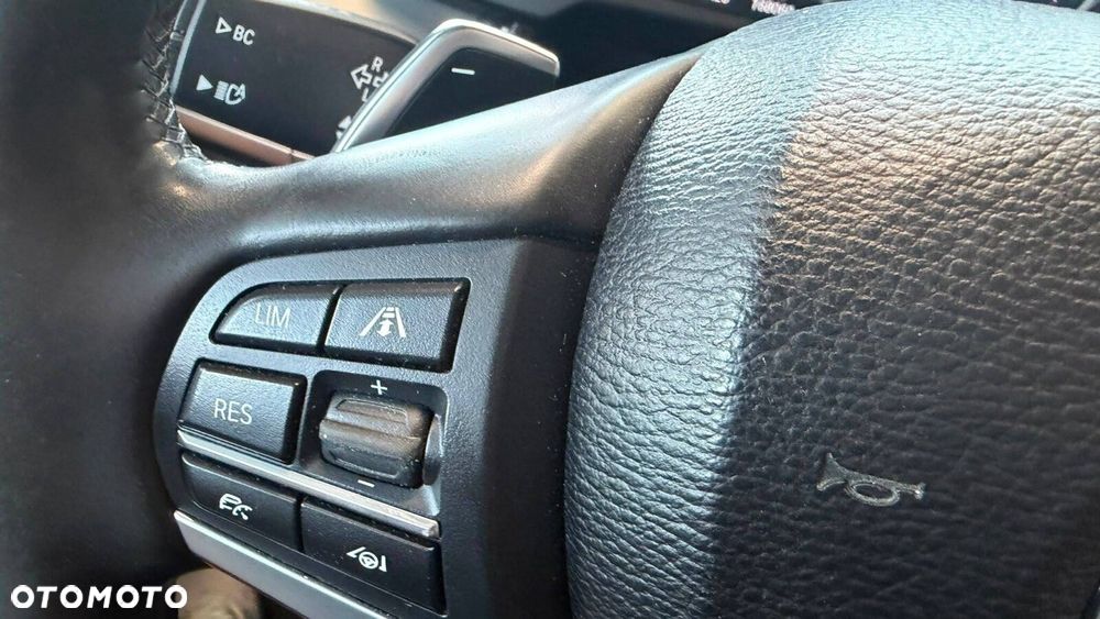 BMW X6 - 29
