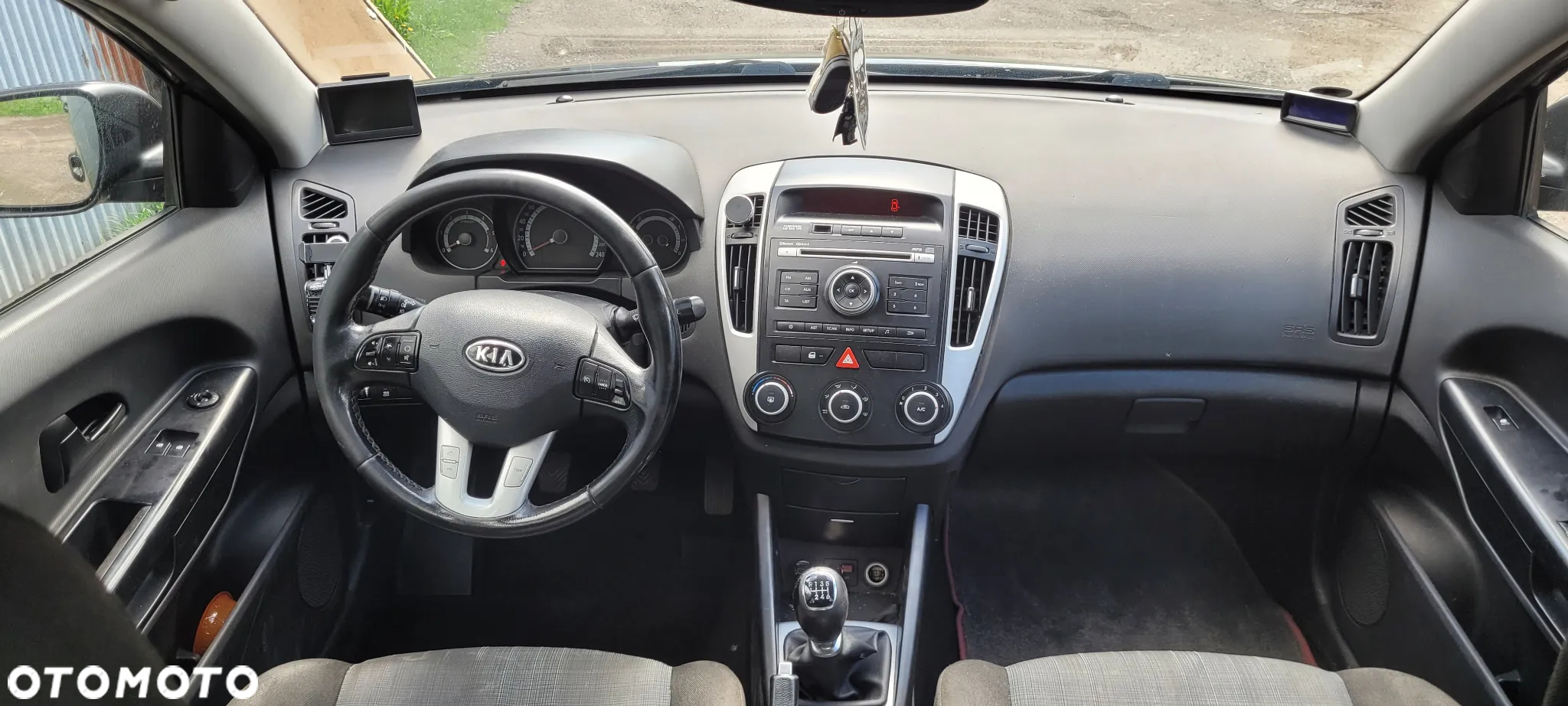Kia Ceed Cee'd 1.6 Crdi Comfort + - 11