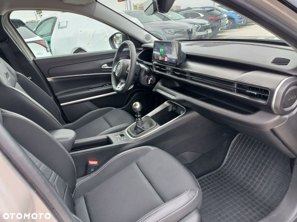Jeep Avenger 1.2 GSE T3 Longitude FWD - 13
