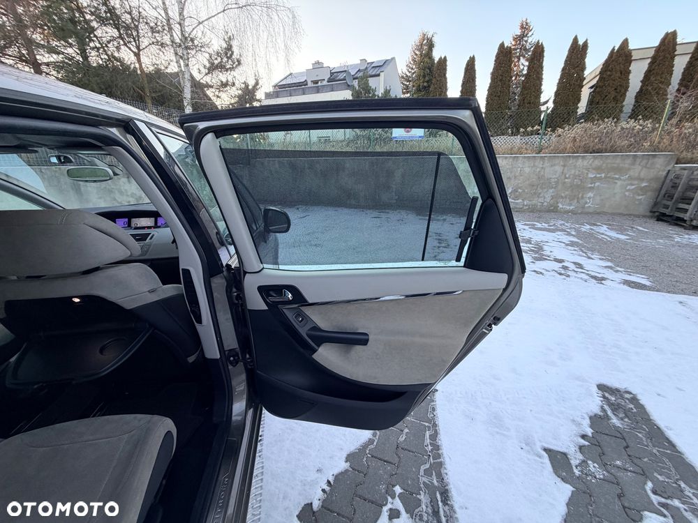 Citroën C4 Picasso THP 150 EGS6 Exclusive - 15