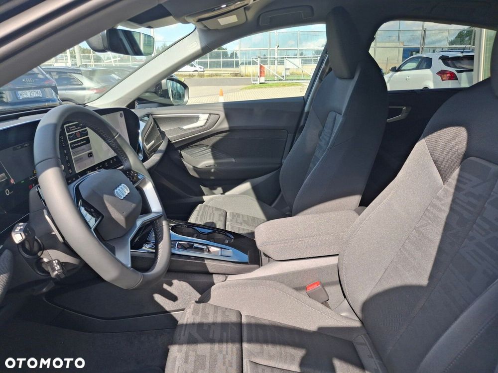 Audi A5 Limousine - 28