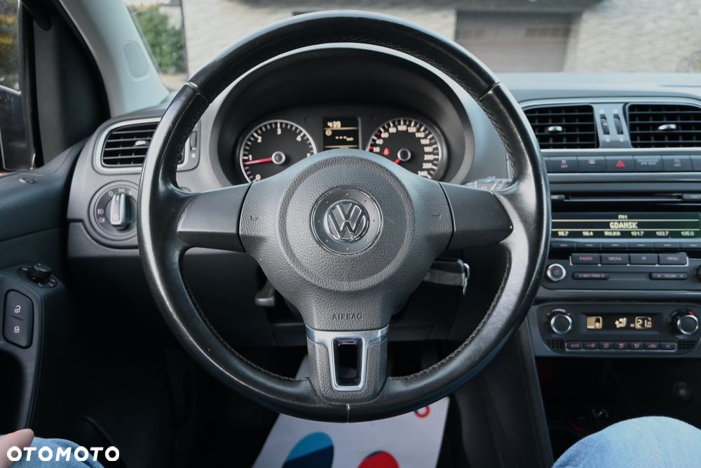 Volkswagen Polo 1.6 TDI Highline - 32