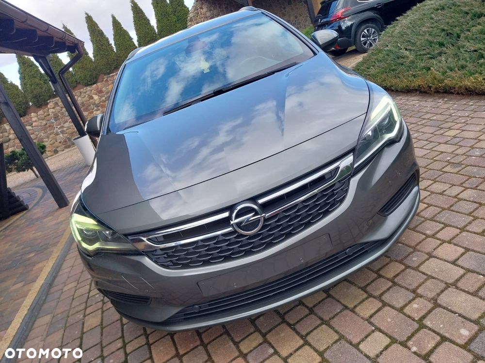Opel Astra - 4