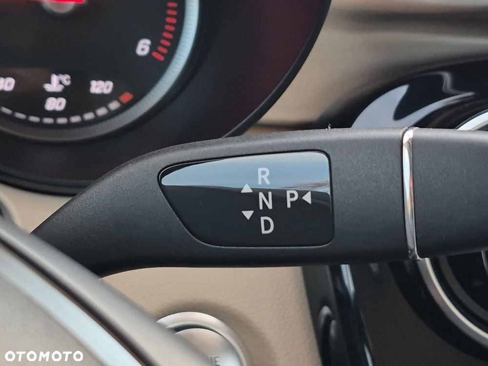 Mercedes-Benz GLC 220 d 4-Matic - 16