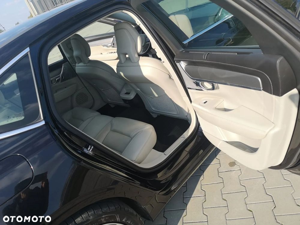 Volvo S90 - 12