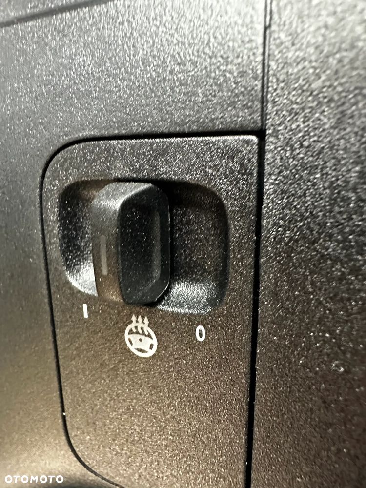 Mercedes-Benz Sprinter - 15