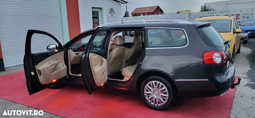 Volkswagen Passat Variant 2.0 Blue TDI DSG SCR Highline - 15