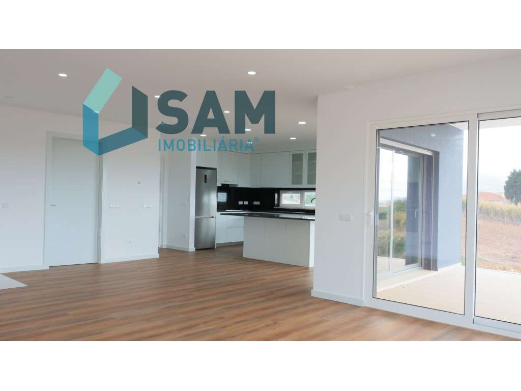 Moradia Nova T3 com Piscina e Vista Mar- Lourinhã - Grande imagem: 3/30