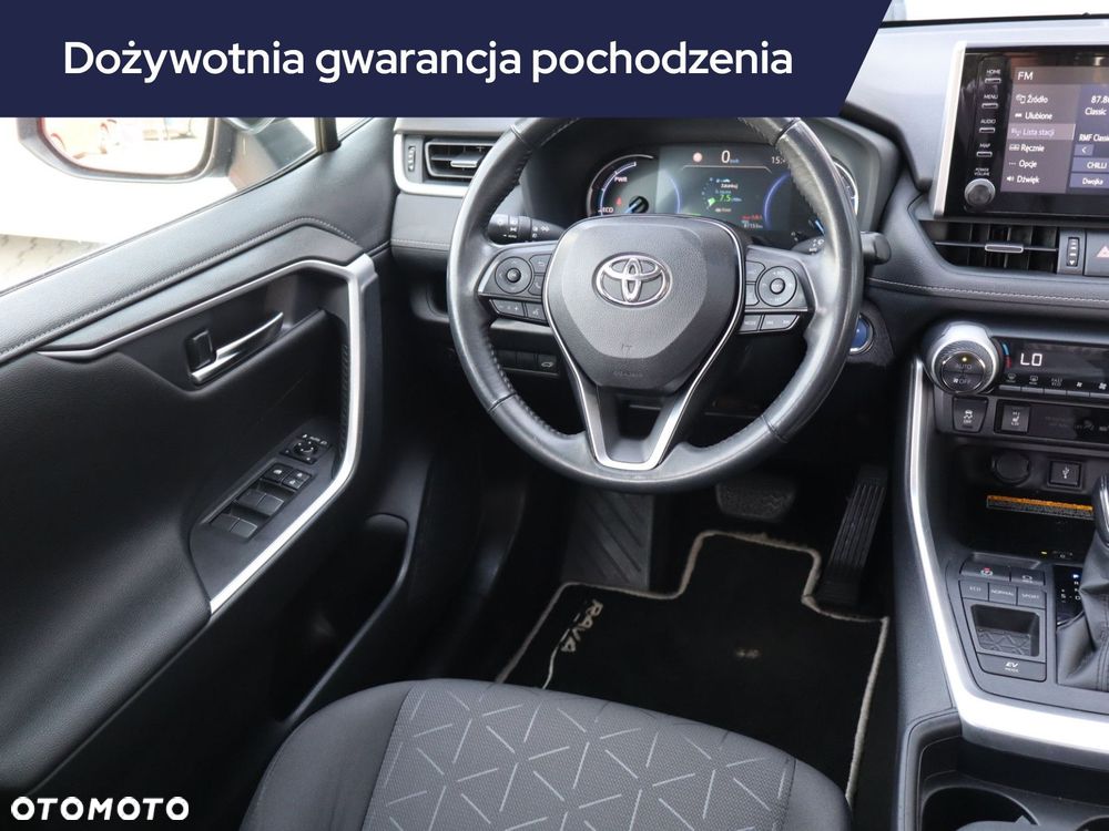 Toyota RAV4 - 9