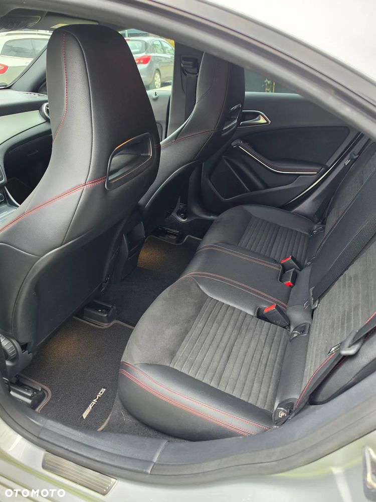 Mercedes-Benz CLA - 17