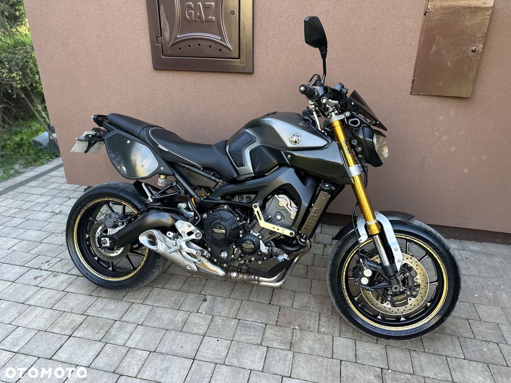 Yamaha MT - 22