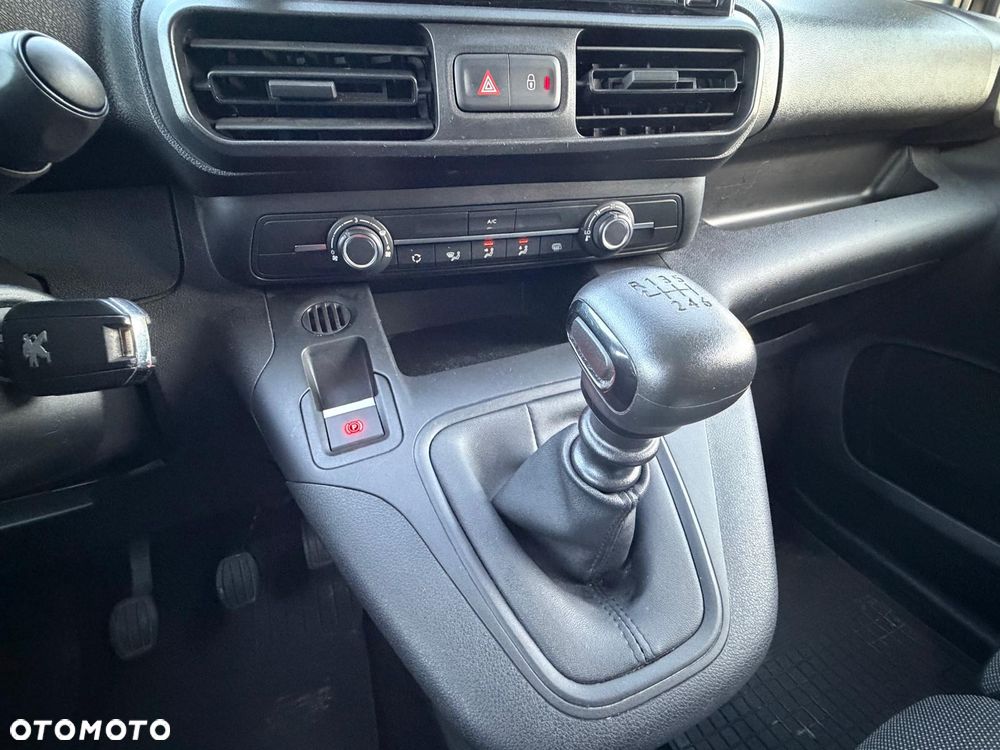 Peugeot Partner - 11
